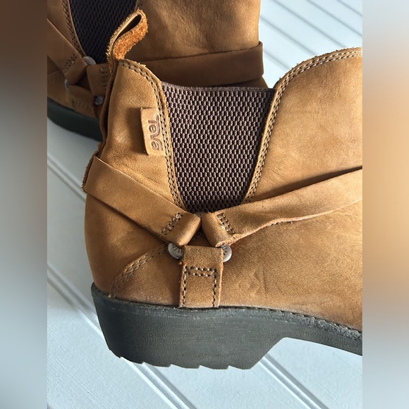 TEVA De La Vina Dos womens size 9 Chelsea boots in new condition - Picture 3 of 6
